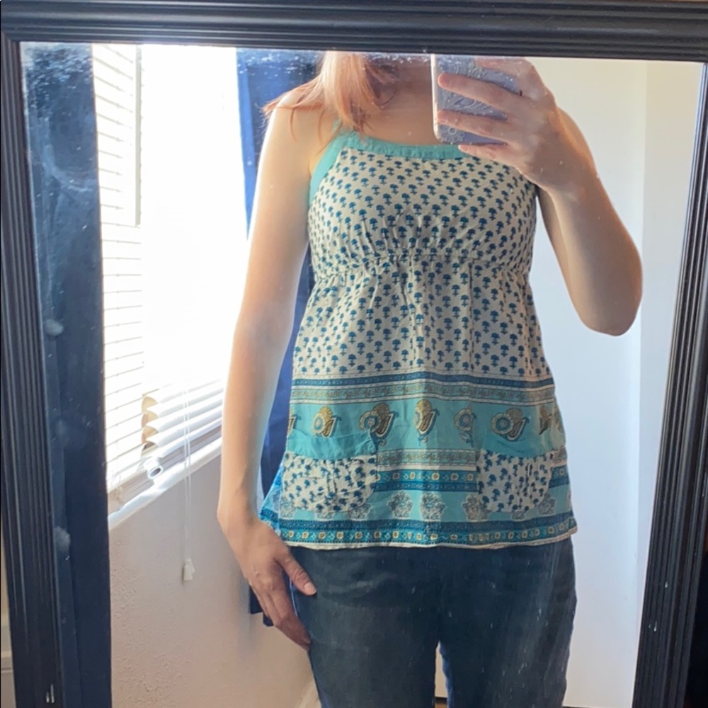 Cute Tank Top with Pockets!